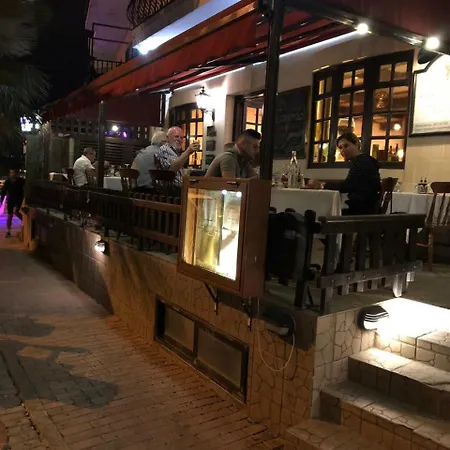 Dolmen Court N11 * Buġibba